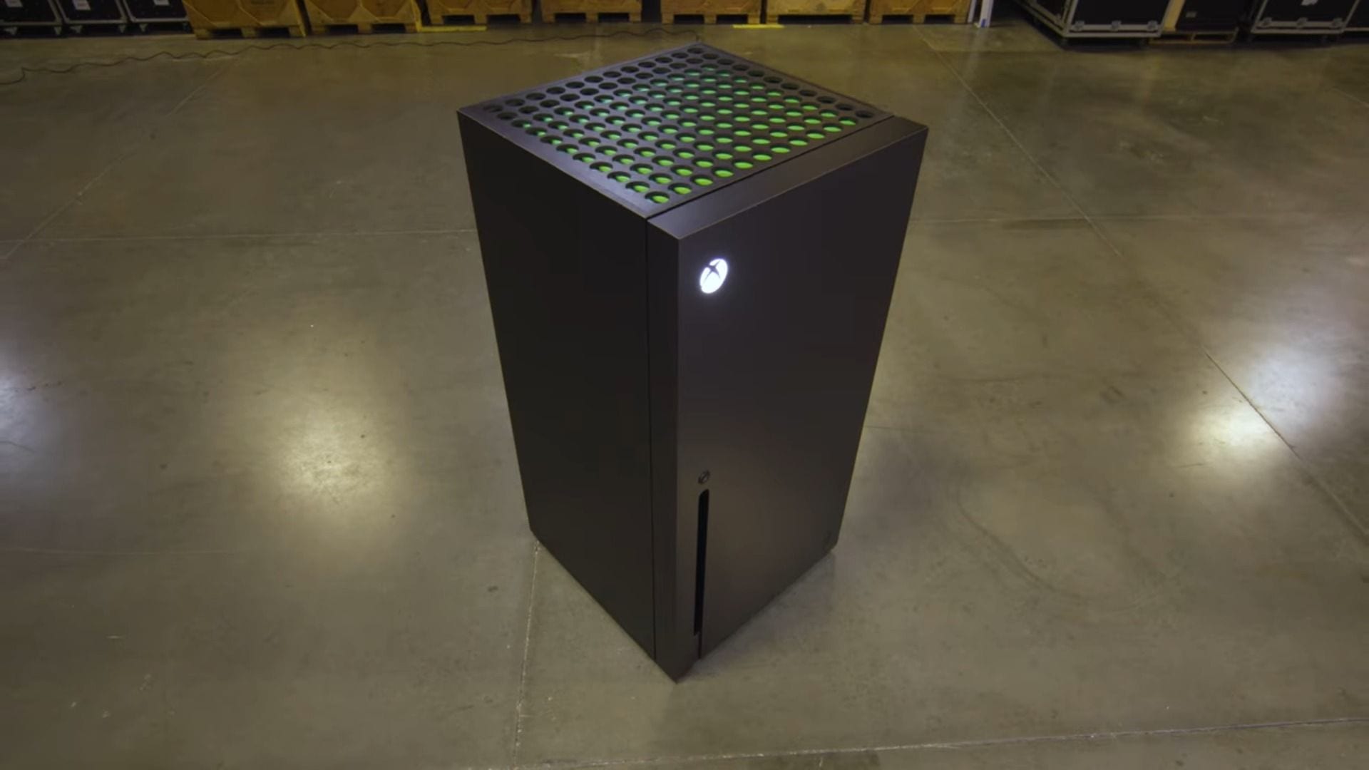Microsoft Releases Hilarious Xbox Collection X Fridge Trailer (and You Can Win One) 1 Microsoft Releases Hilarious Xbox Collection X Fridge Trailer (and You Can Win One) 1