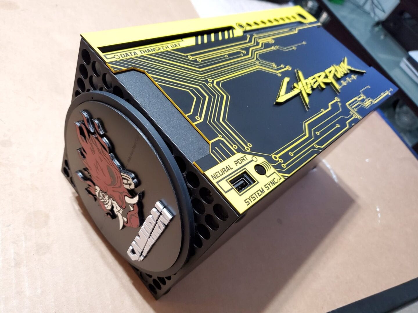 Twitter Person Creates Beautiful Customized Cyberpunk 2077 Xbox Collection X 1 Twitter Person Creates Beautiful Customized Cyberpunk 2077 Xbox Collection X 1